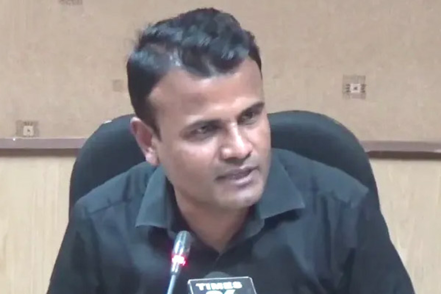 Dr. Shailesh, IAS, relieved for Central Deputation; D.K. Chakma given additional charge