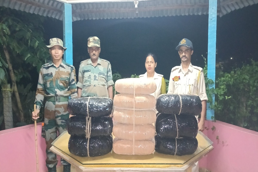 Ganja of Rs 4 lakh Seized During Mobile Patrol in Sonamura