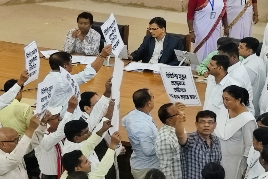 Tripura DGP death: Congress MLA’s ‘missing suicide note’ claim sparks protest in Assembly