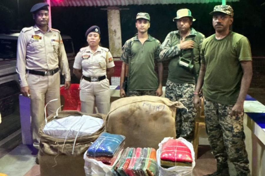 South Tripura Police Seize 190 Unclaimed Sarees During Durga Puja Vigilance Drive