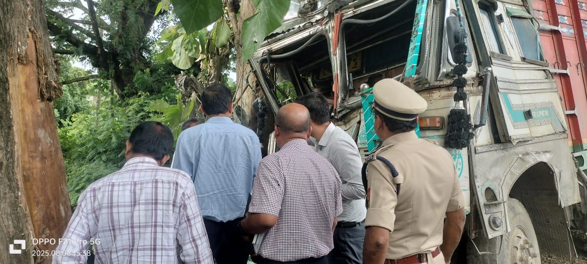 3-member team visited truck accident spot to probes driver’s death in Tripura
