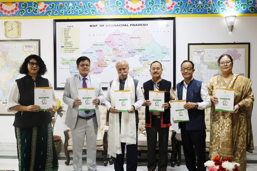 APPSC Chairman, Members and Secretary call on the Governor