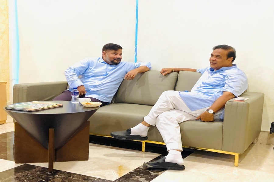 Assam CM’s Flight Makes Landing at Agartala Airport due to bad weather in Guwahati
