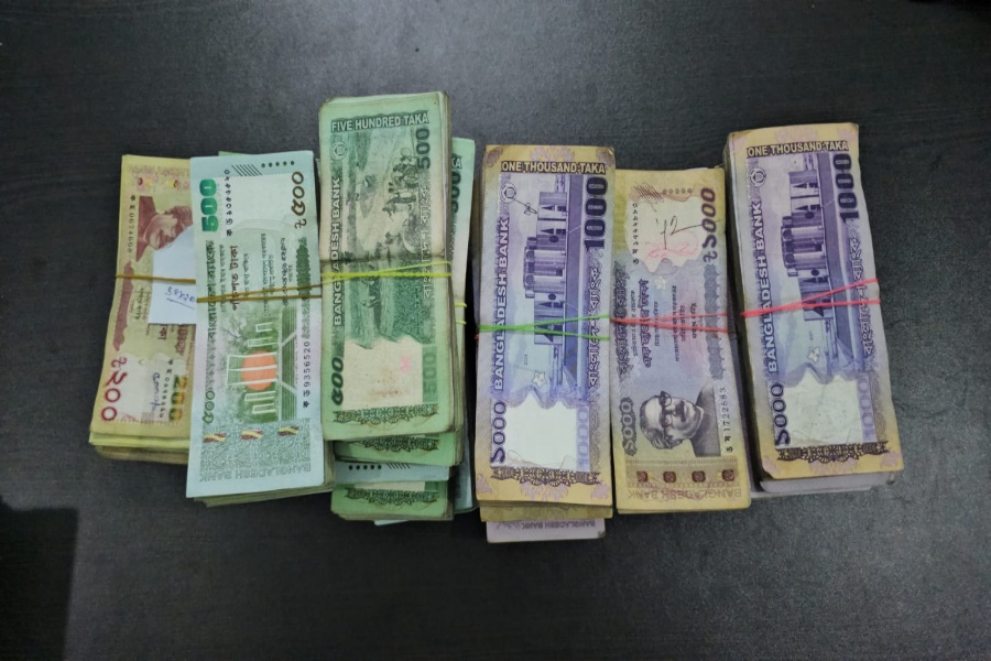 Bangladeshi currency worth Tk 24.50 lakh seized in Tripura, one held