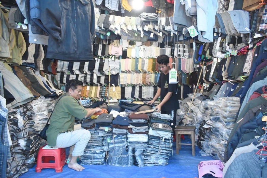 Bhutanese traders bring winter charm to Agartala’s market