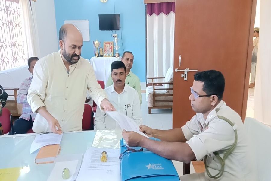 BJP Leader Accused of Issuing Death Threats to CPI(M) Supporters in Agartala; FIR Filed