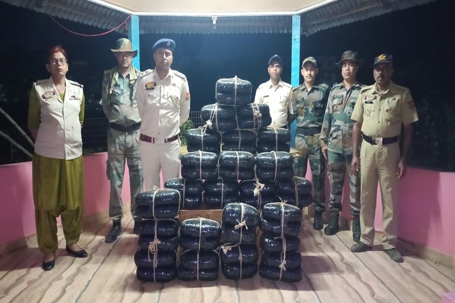Cannabis of Rs 18 lakh seized near Indo-Bangladesh border in Tripura