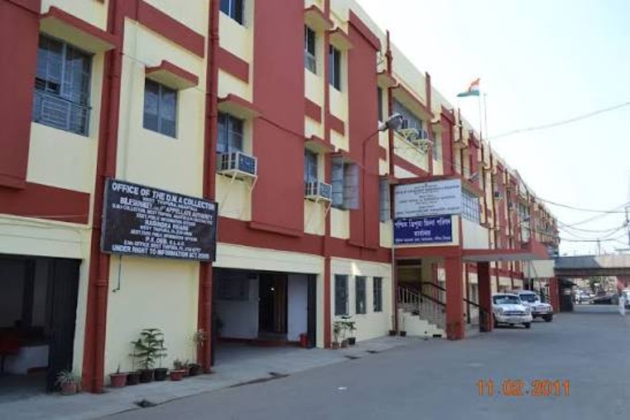 Congress MLA Gopal Chandra Roy leaves Zila Parishad meeting, raises issue over delayed start