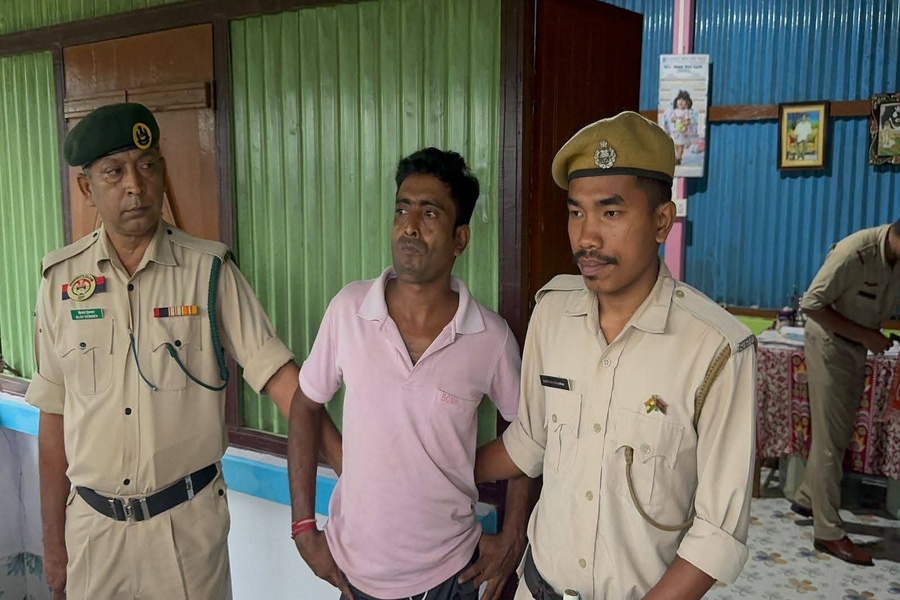Counterfeit Currency Racket Busted in...