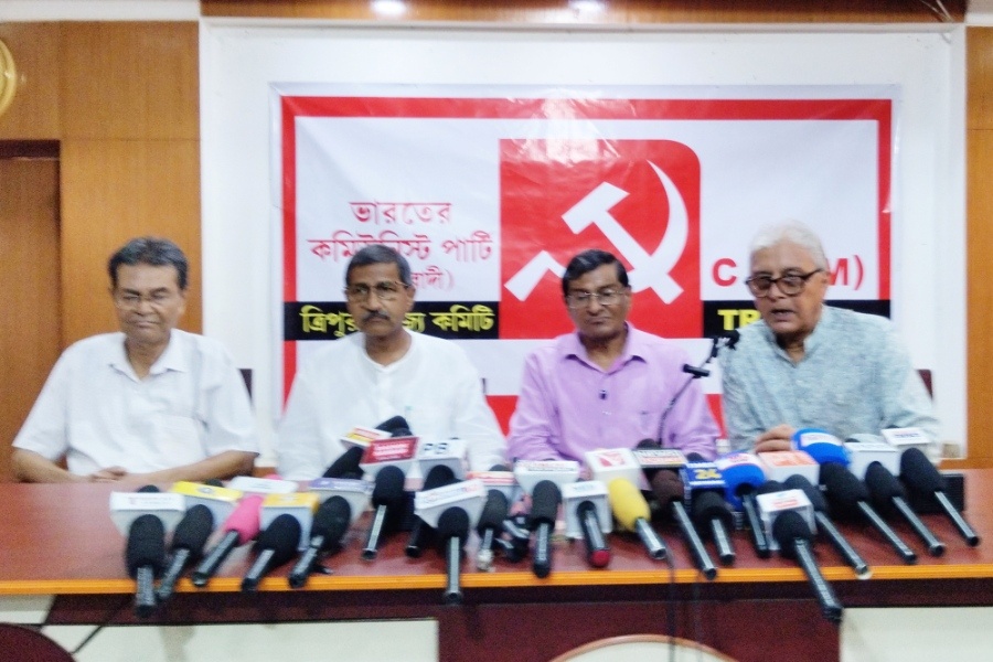 No Clarity on Funding for Electricity Tariff Subsidy, Says Former Minister Manik Dey