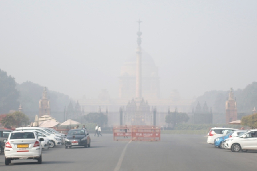 Delhi-NCR Chills Under Cold Wave as Air Quality Stays Poor