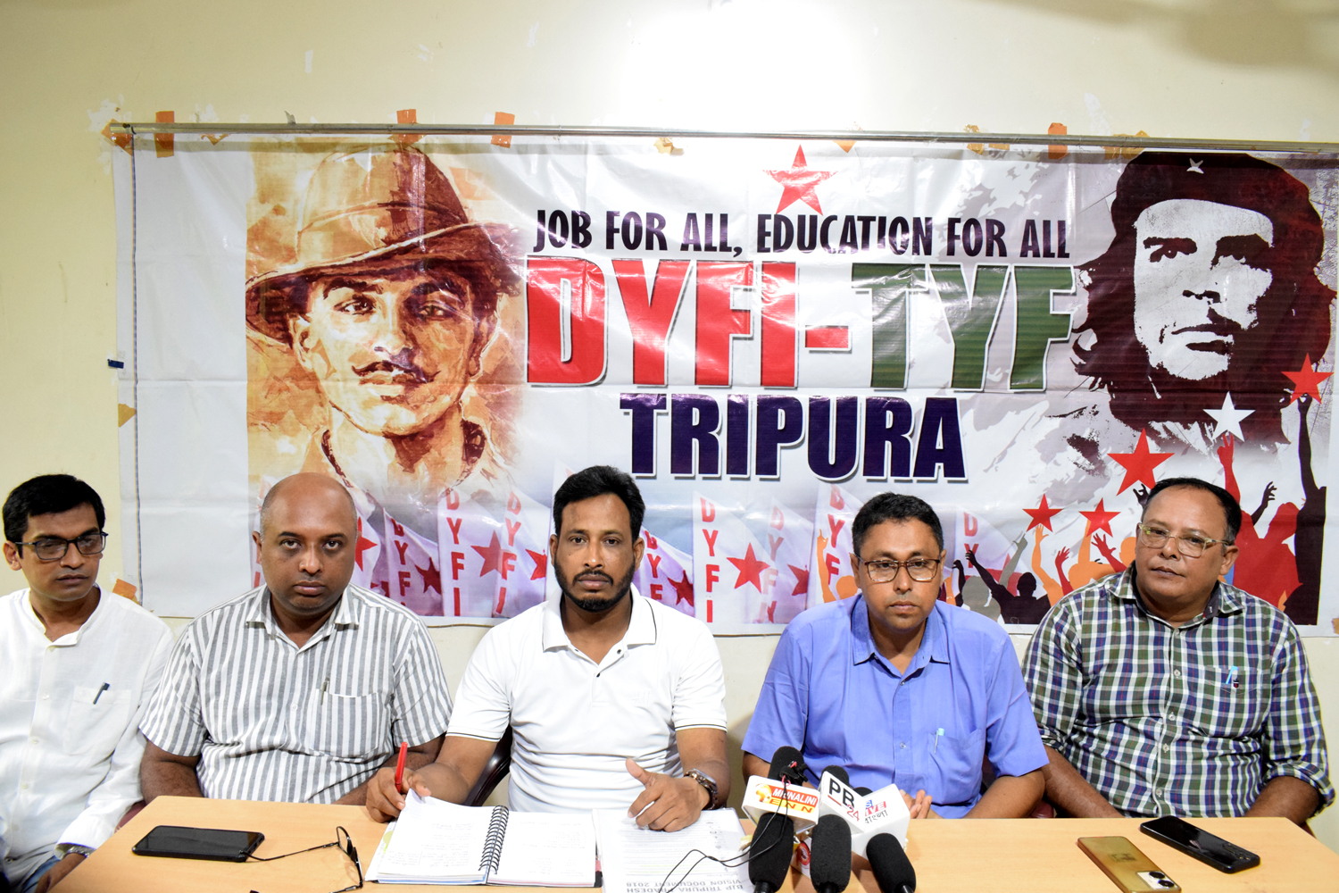 DYFI slams Tripura Government over unfilled vacancies, plans agitation