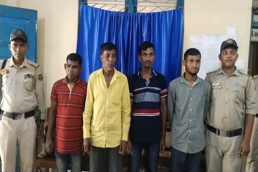 Four Bangladeshi Nationals Arrested f...