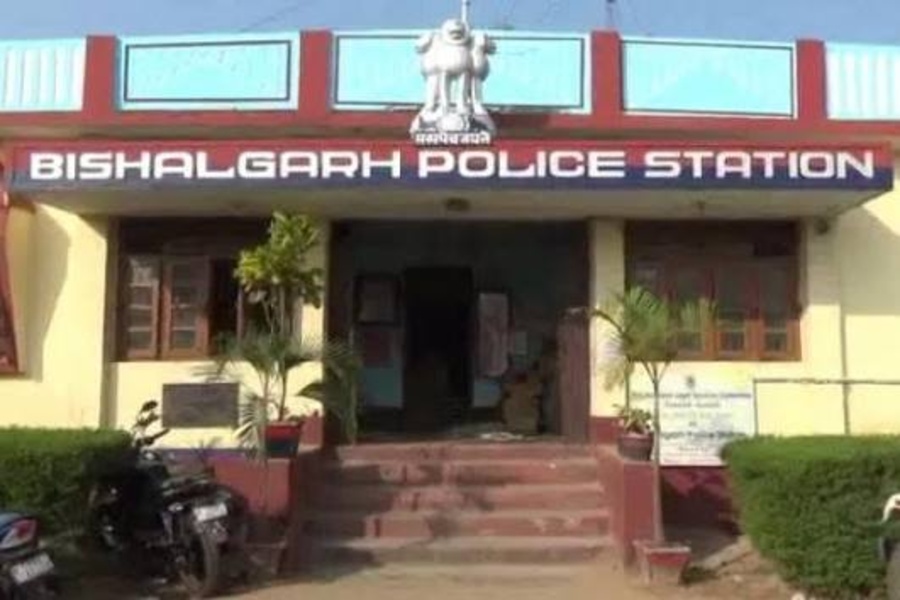 Four Tripura Police personnel Closed Amid Allegations Over Missing Gold Jewellery