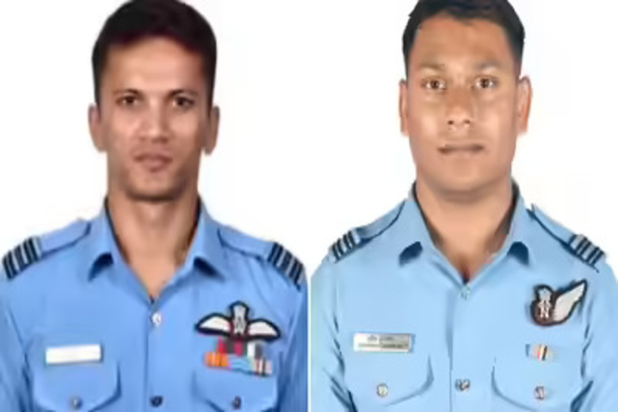 IAF Confirms Death of Two Pilots in Sukhoi Su-30MKI Crash in Assam