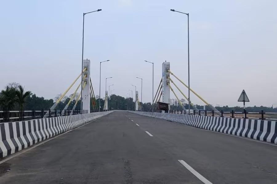 Tripura Minister raises concern over stalled Indo-Bangla projects