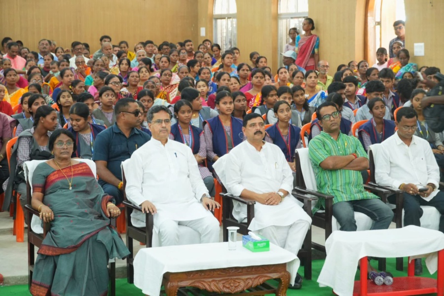 Mann Ki Baat connects PM Modi directly with common people: CM
