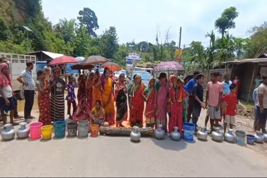 Residents Block Highway in North Tripura Over Crumbling Roads, Water Crisis