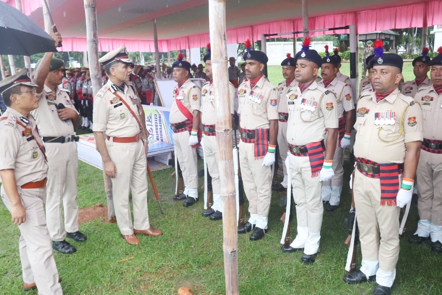 Tripura DGP reviews Independence Day parade preparations