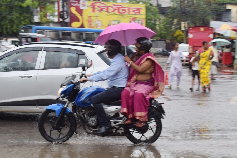 IMD Issues Orange Alert for Tripura; Thunderstorms with Lightning and Strong Winds Expected
