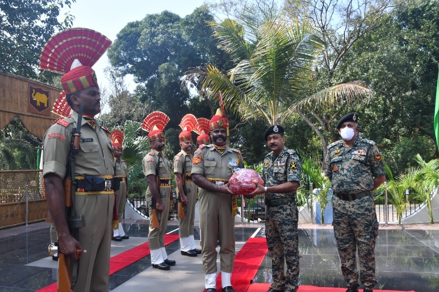 SDG BSF Eastern command arrives Tripura for three-day visit