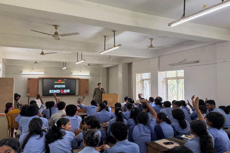 Spear Corps Marks First Anniversary of Operation Sindoor with Youth Engagement in Agartala
