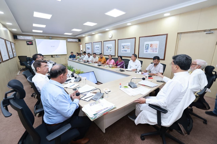 Tripura CM reviews ongoing projects across districts, chairs meeting with MLAs, officials
