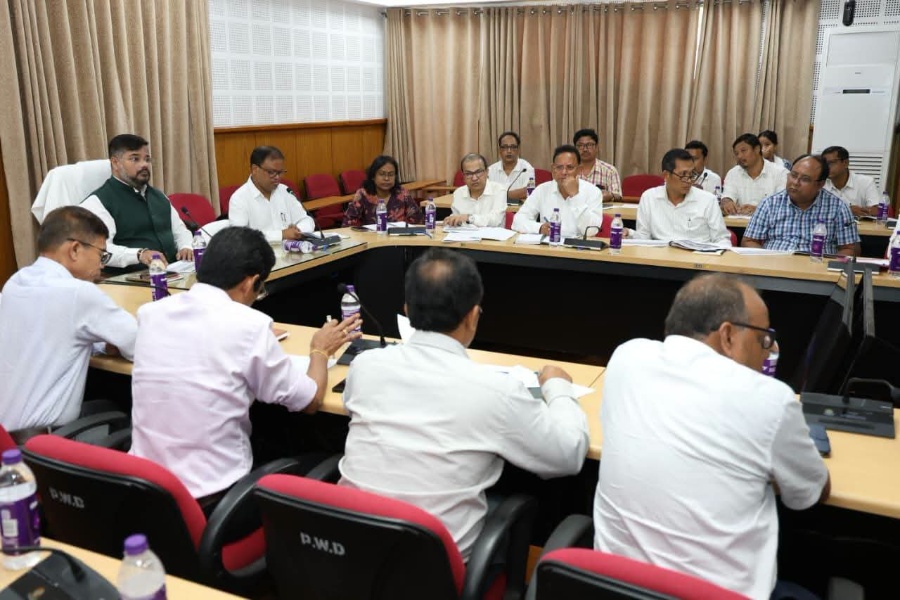 Tripura Minister Reviews Progress of Priority Projects Under SASCI Scheme