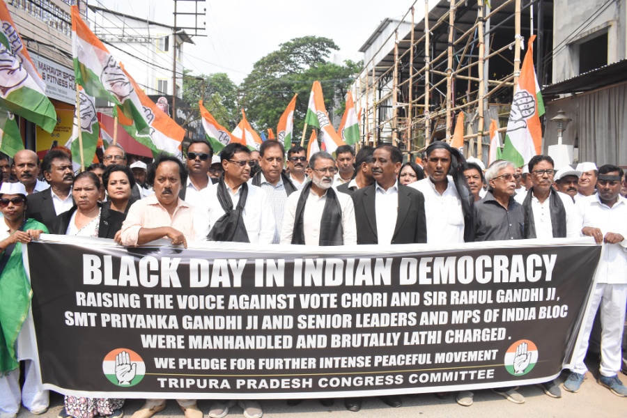 Tripura Congress Observes ‘Black Day’, Demands CEC Gyanesh Kumar’s Resignation