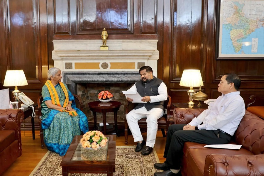 Tripura Tourism Minister Meets Union Finance Minister, Seeks Support for New Projects