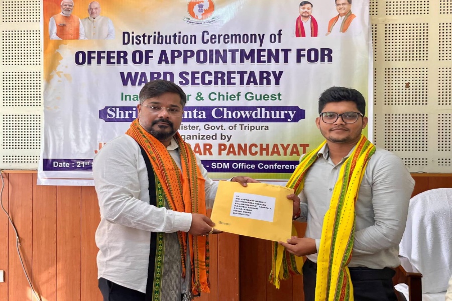 Ward Secretaries’ Role Crucial in Delivering Transparent, Efficient Services: Tripura Minister