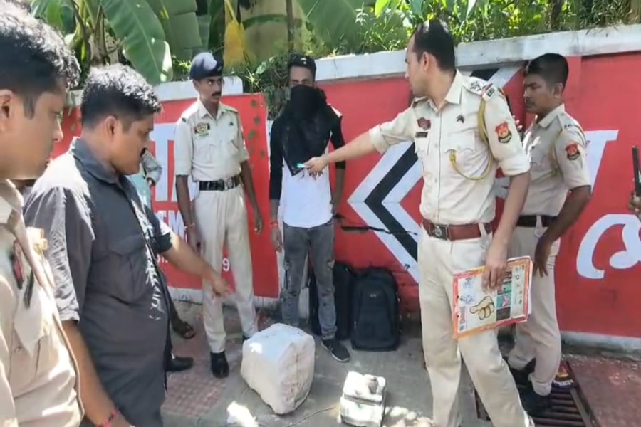 Two held with 18 Kg ganja during police patrol in Agartala