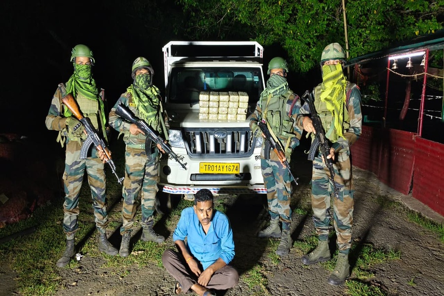 Assam Rifles, DRI seize Yaba of Rs 16...