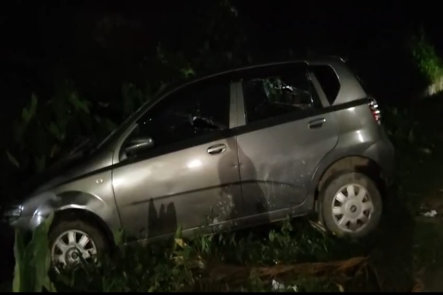 Five Injured, Property Damaged Following Late-Night Clash in Badharghat; Yuva Morcha members accused