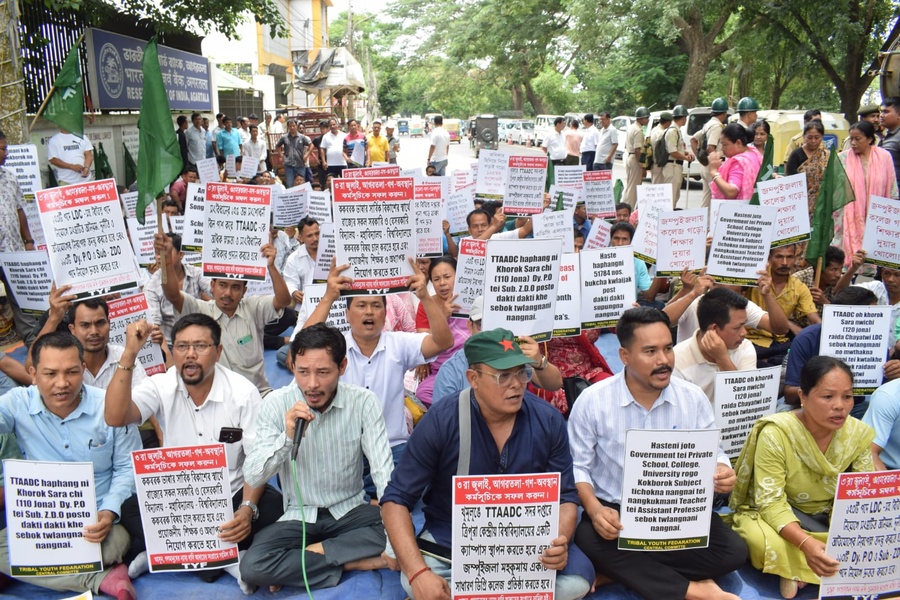 Tripura LoP Slams Govt Over Rising Un...