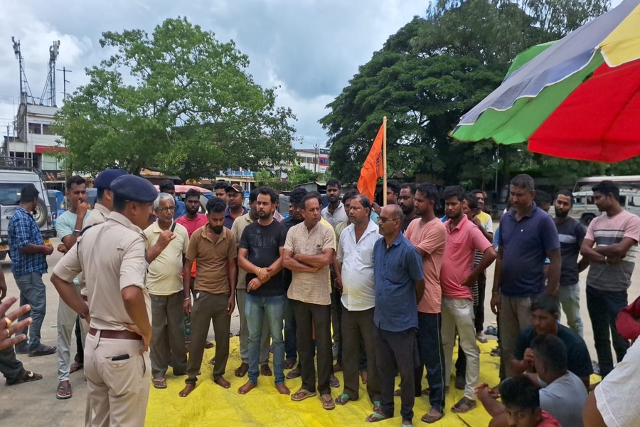 Tension Escalates Over Ambassa Motor Stand Dispute, Drivers Stage Protest