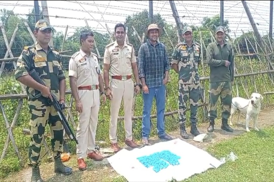 Yaba of Rs 50 lakh seized near Indo-B...